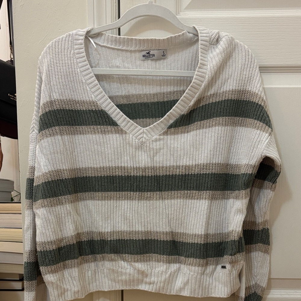 Hollister Green and Cream Striped V-Neck Sweater